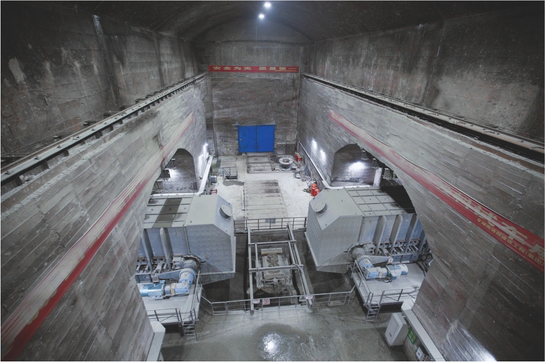 P28-02.jpg P28-02.jpg