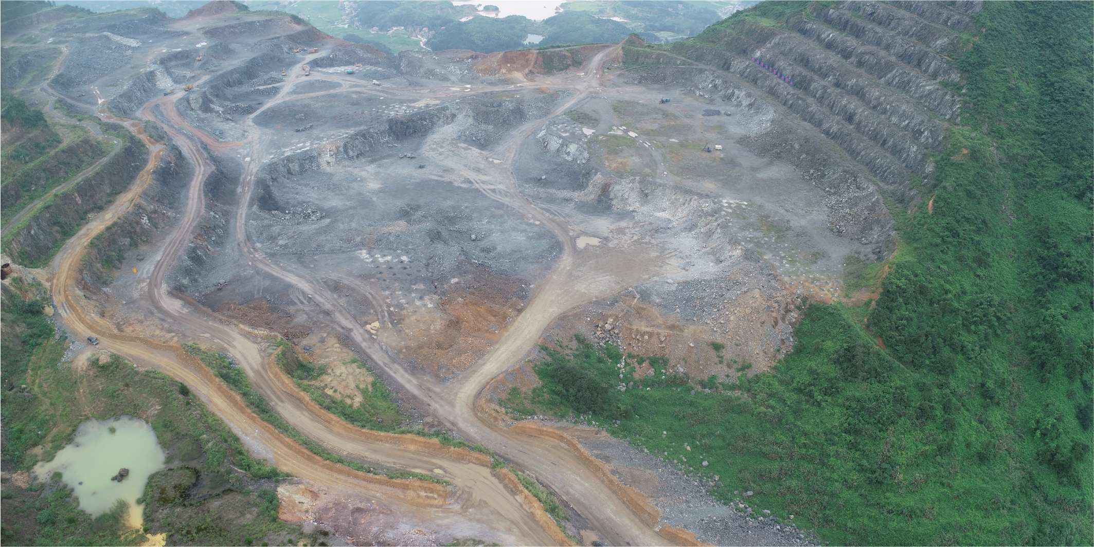 湖南三安矿业对家冲、庙冲铁矿采选工程