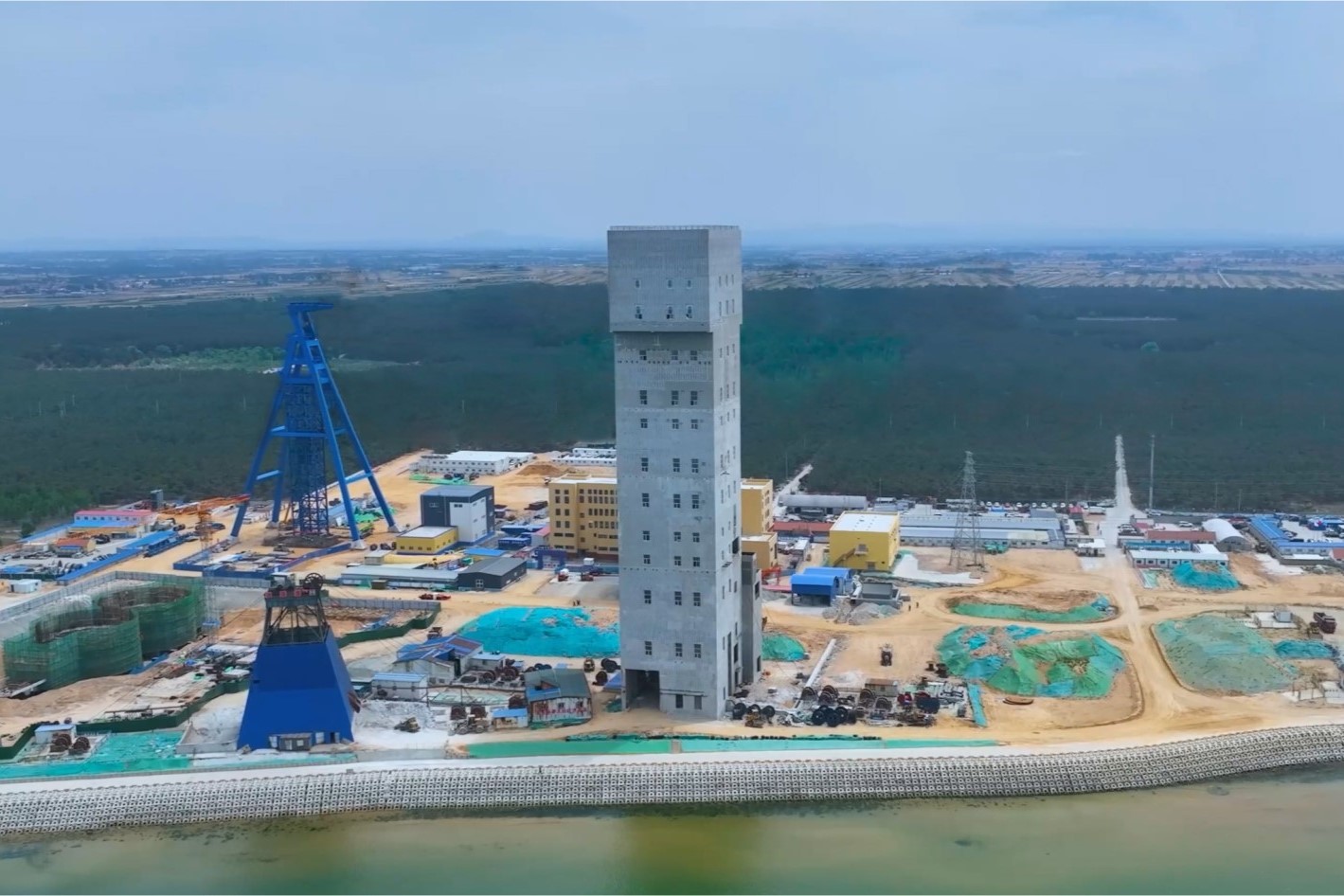 国内已竣工最深竖井之一